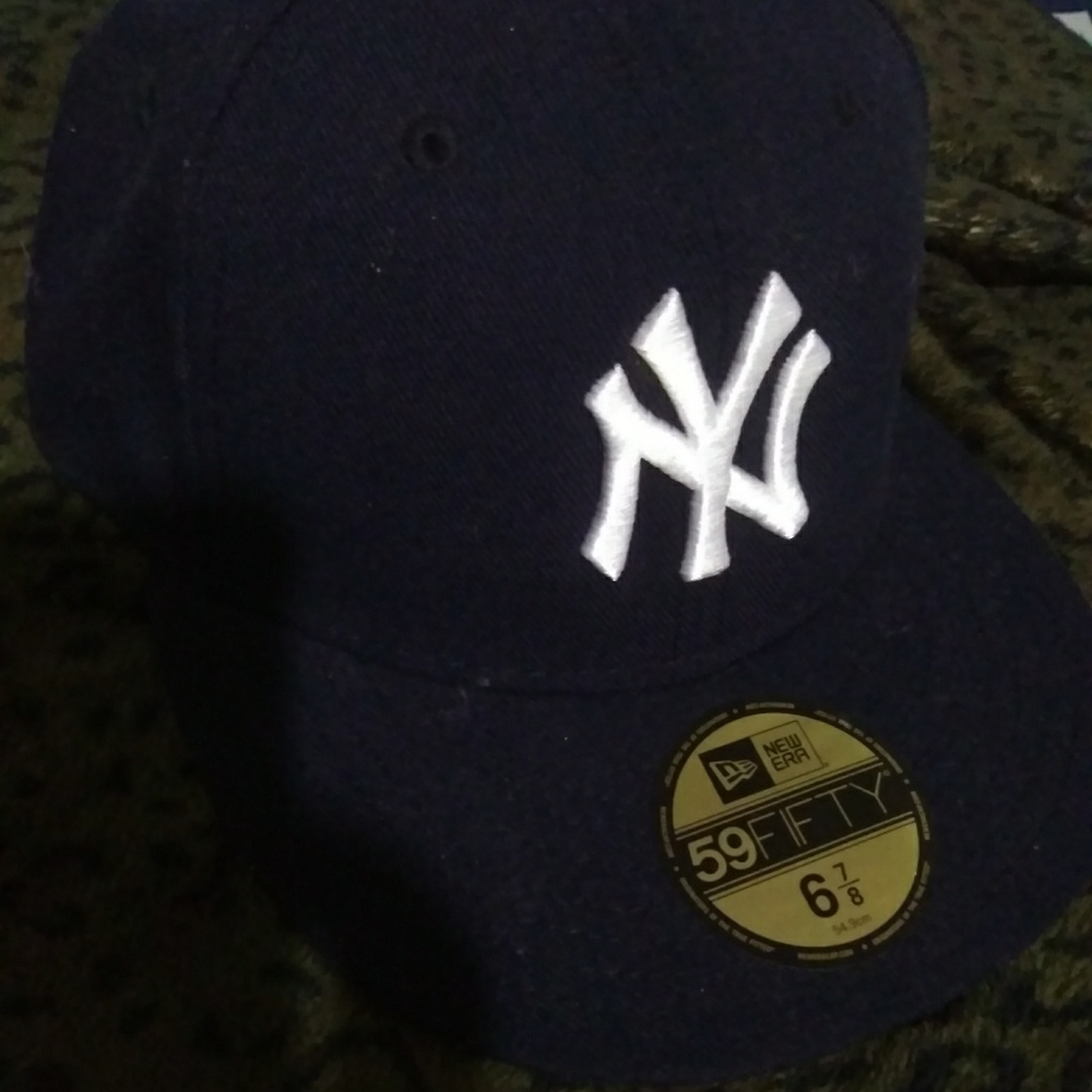 Yankees fitted cap